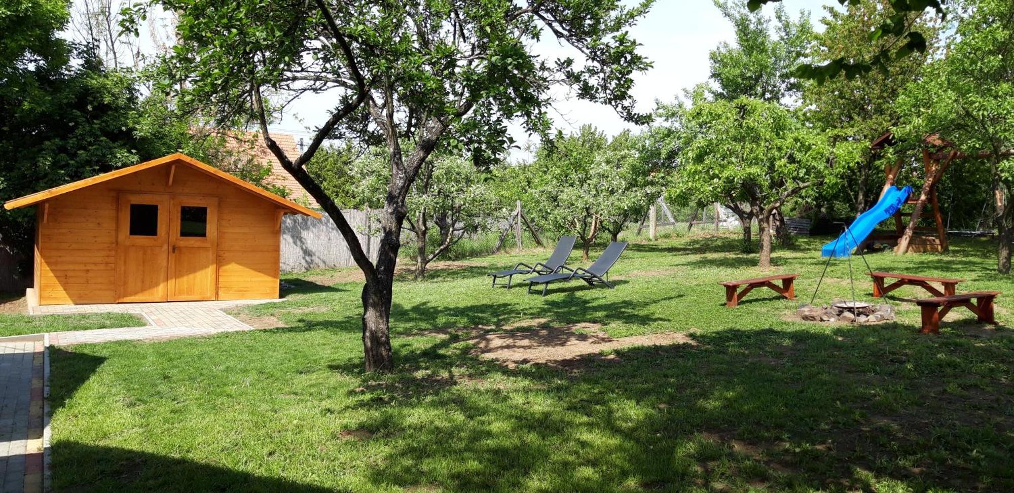 Eszter Vendégház Tiszafüred Exterior foto